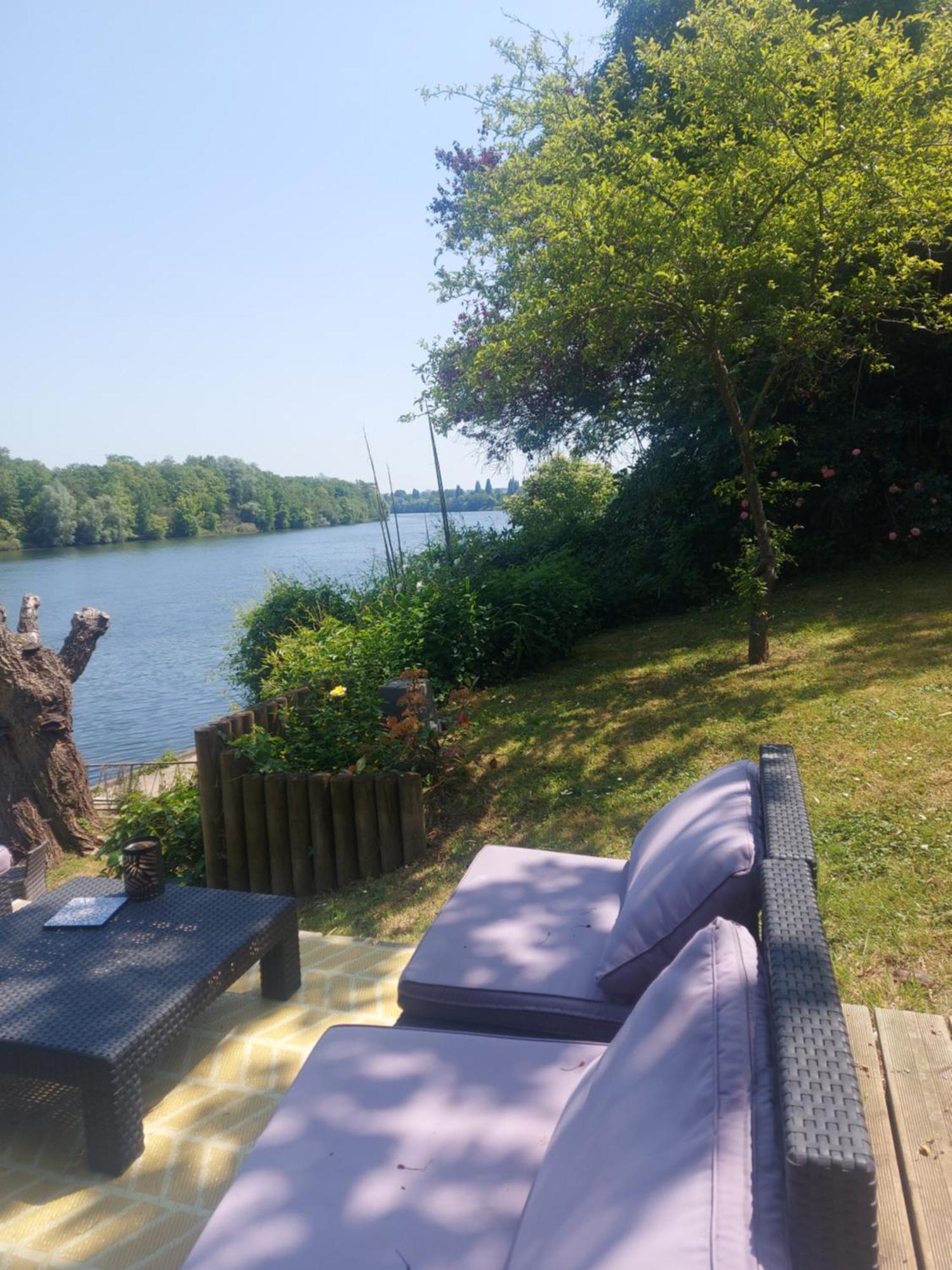Les Seringats Poissy Zewnętrze zdjęcie