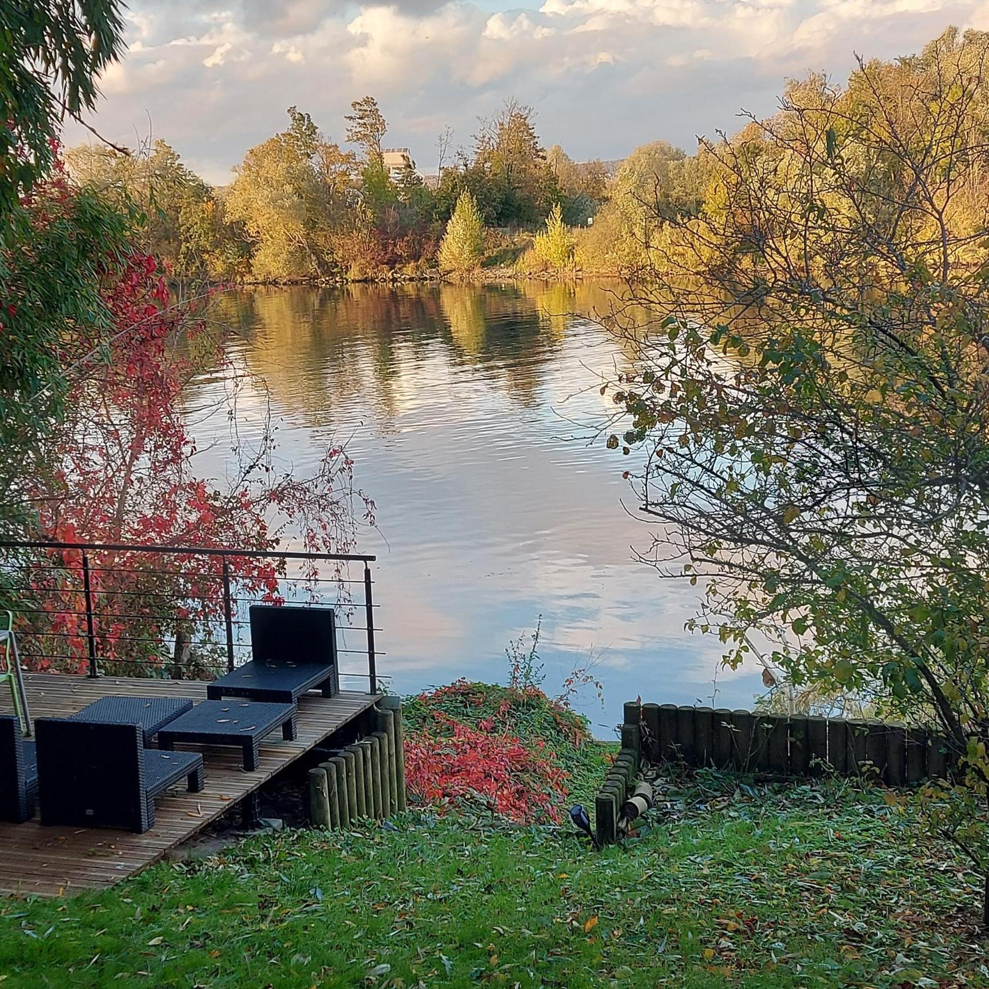 Les Seringats Poissy Zewnętrze zdjęcie